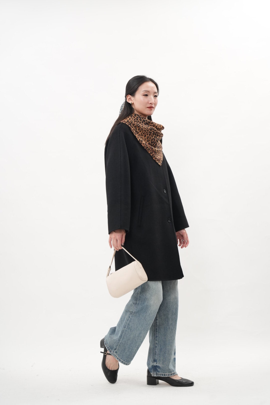 ウール100％ クラシックミドルコート（Black）