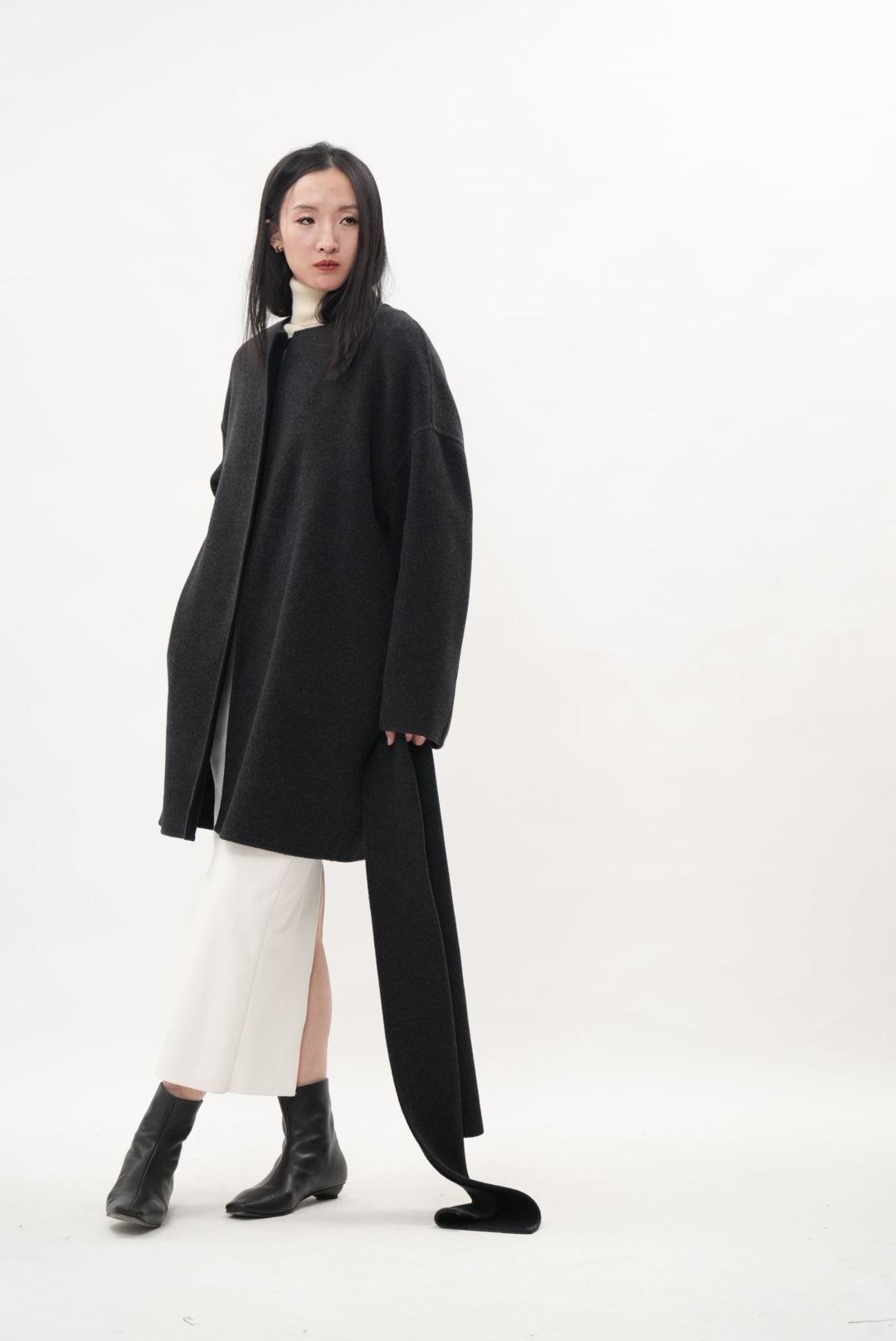 グレイッシュソフト ダブルフェイスコート（スカーフ付き）