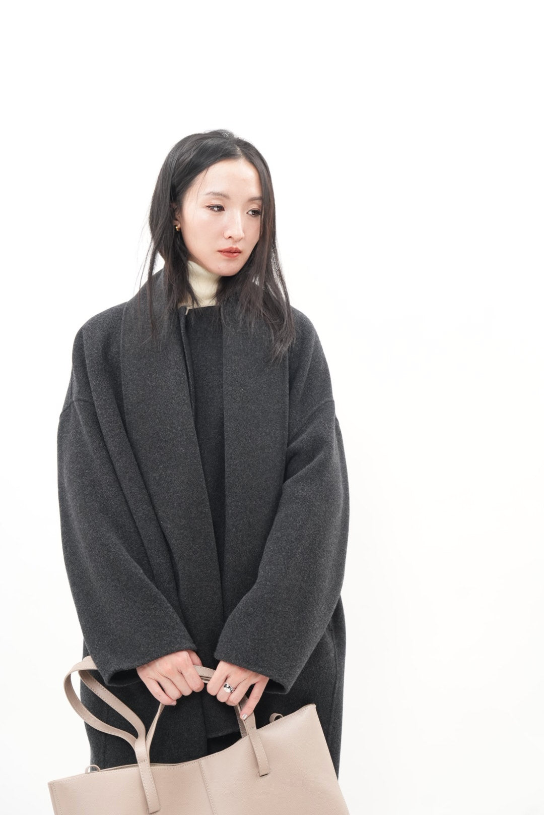 グレイッシュソフト ダブルフェイスコート（スカーフ付き）