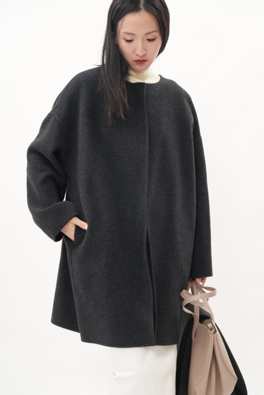 グレイッシュソフト ダブルフェイスコート（スカーフ付き）