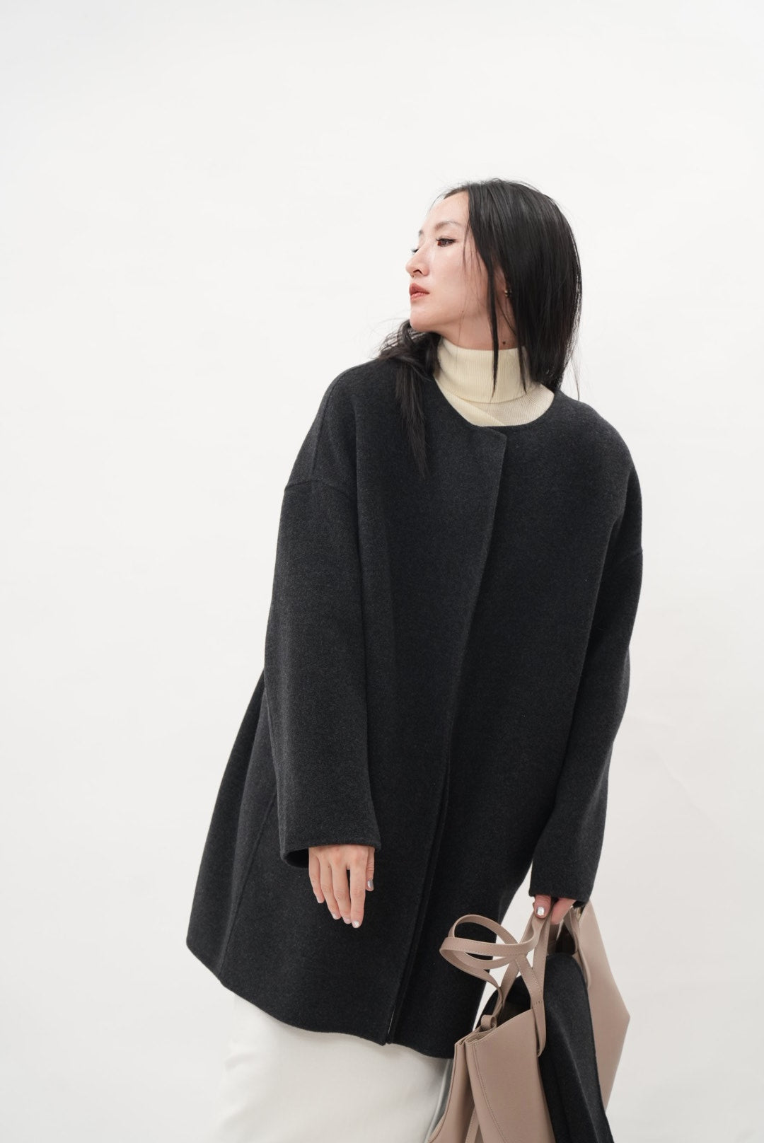 グレイッシュソフト ダブルフェイスコート（スカーフ付き）