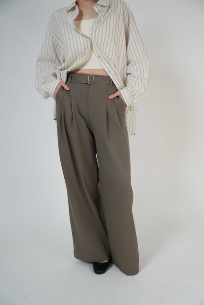 Tailored Wide-Leg Trousers / Olive