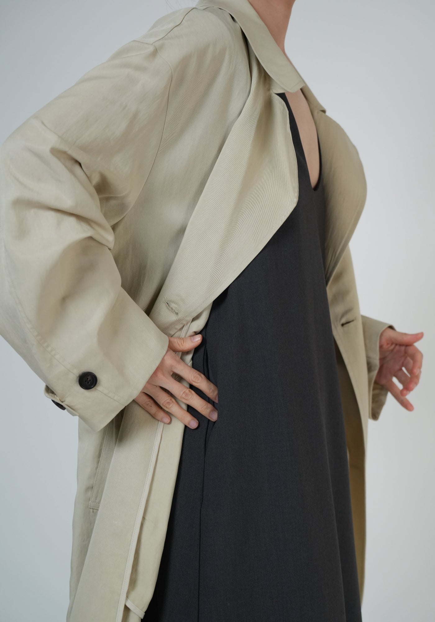 Lightweight Flow Trench Coat / Butter