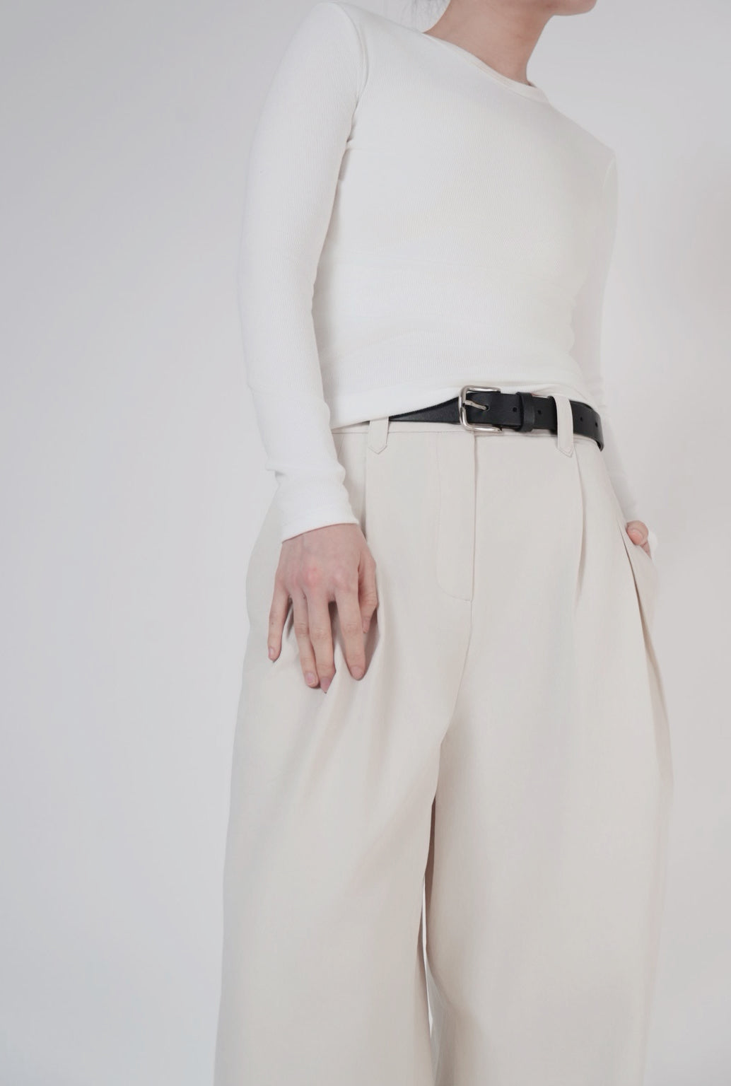 Cotton Relaxed Pants / Ivory, Olive
