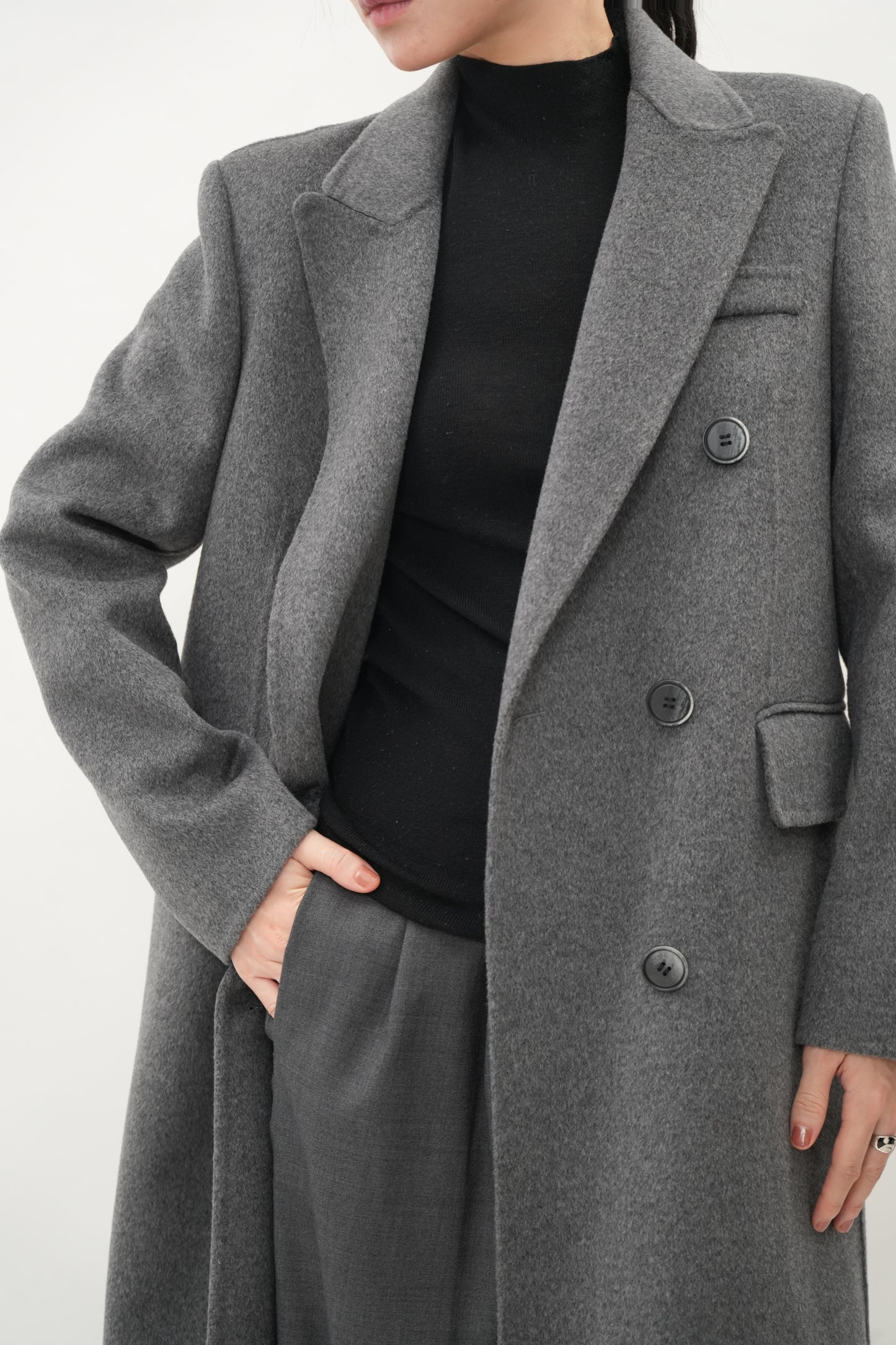 アイボリーダブルフェースウールチェスターコート