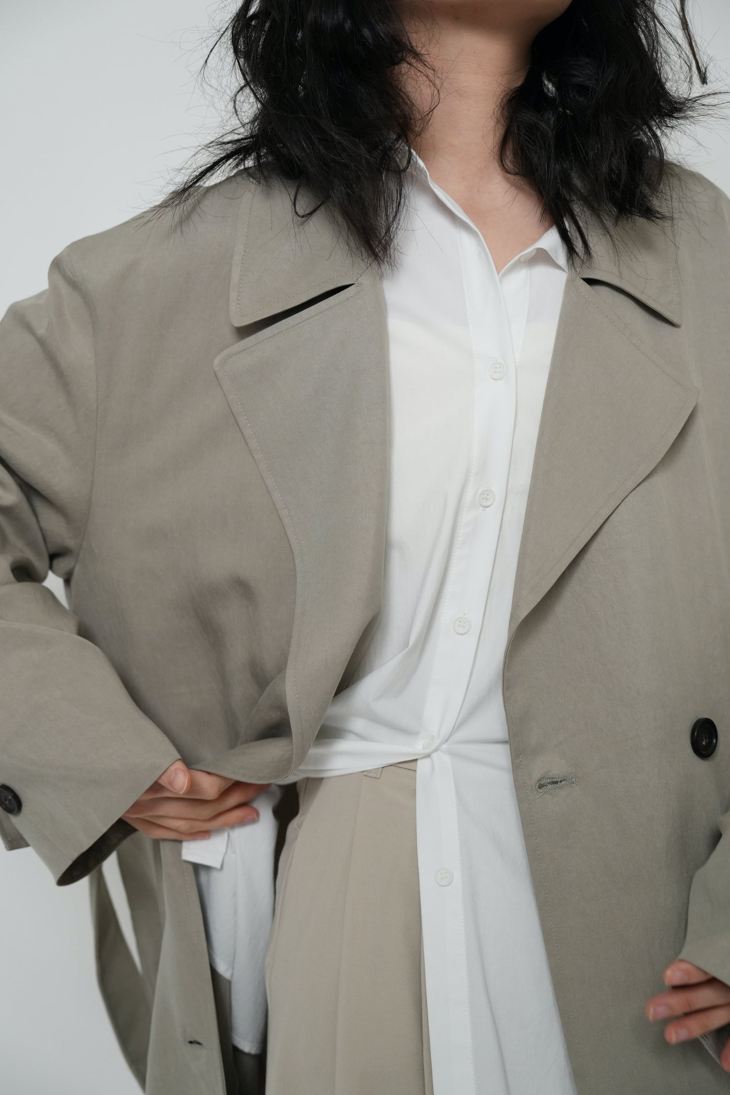 Lightweight Flow Trench Coat / Butter