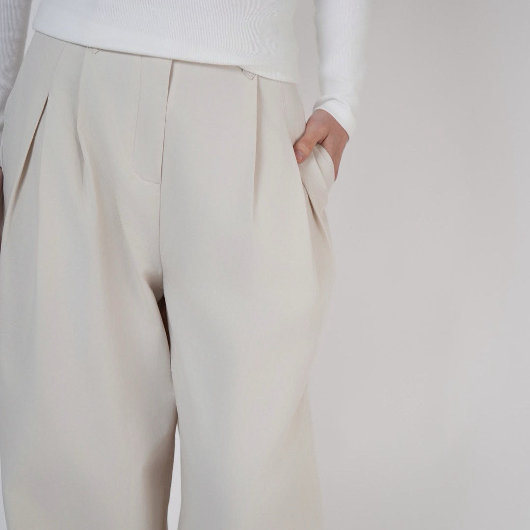 Cotton Relaxed Pants / Ivory, Olive